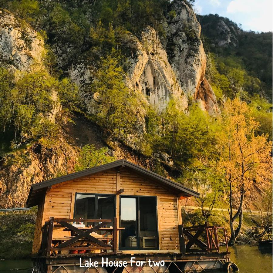 Lake House Perucac Rastiste Exterior foto